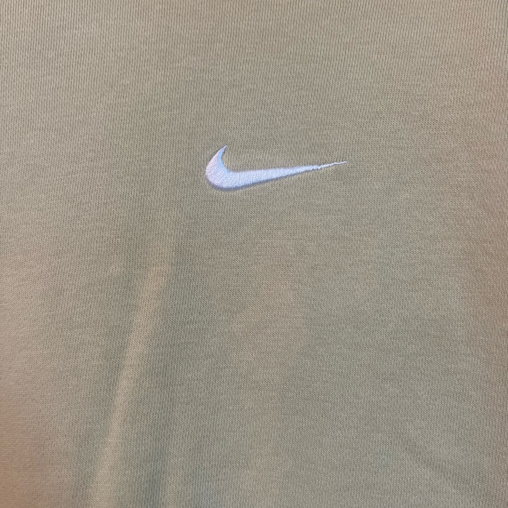Nike Fleece Crewneck (Tea Tree Mist) - Picture 5 of 5
